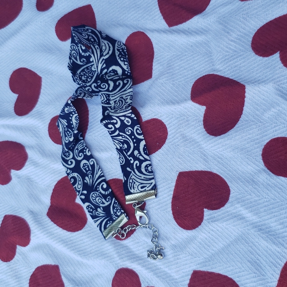Blue/White Bandana Choker *W8
